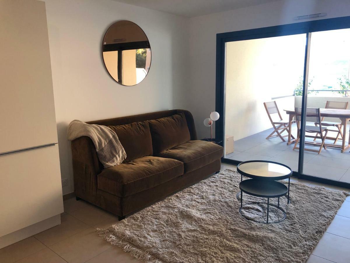 Apartment Fronte Di Mare *